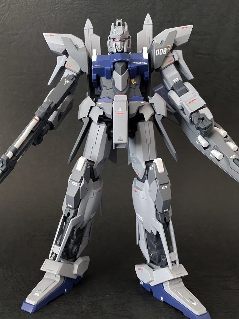 正面から。所々グレーの濃度を変えてみました。