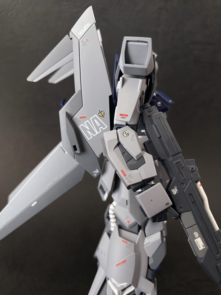 腕部に1.5mm径のメタルパーツ追加。