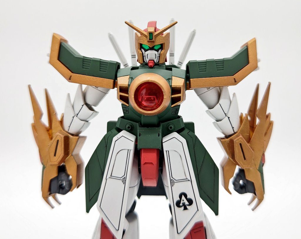 ドラゴンガンダム1/100–4枚目/制作者：ユッキー