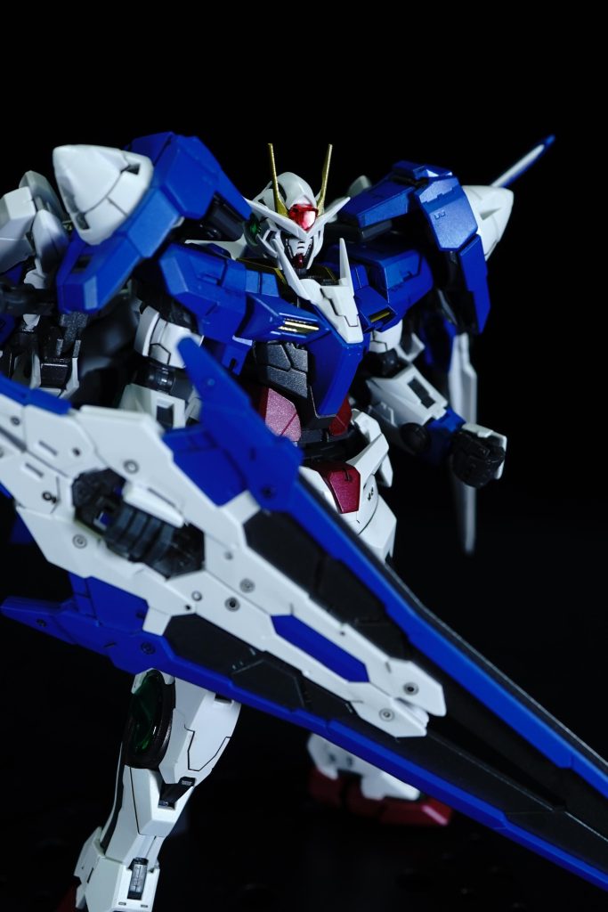 大剣を構えたMSは一つのロマンですね 