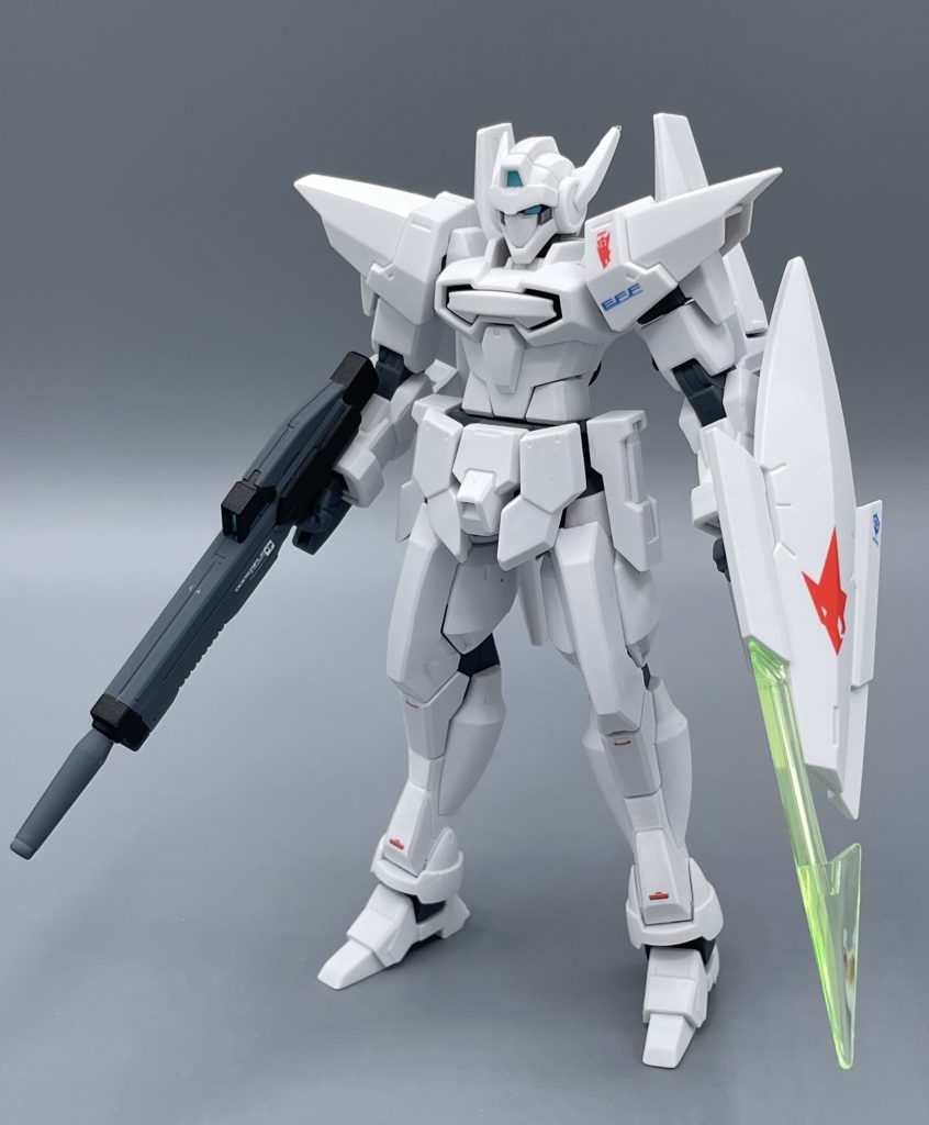 機動戦士ガンダムAGE・アセム編に登場する地球連邦軍のMS「Gバウンサー」。パイロットは、白い狼ことウルフ・エニアクル。 ウルフのパーソナルカラーである白で全身が彩られているため、色分けはめちゃくちゃ優秀です。こんなにイケメンなのに、Gバウンサーって量産機らしいです。 一部のエリートにしか与えられないらしいですけど。それって量産機って言えるのか…?(笑)