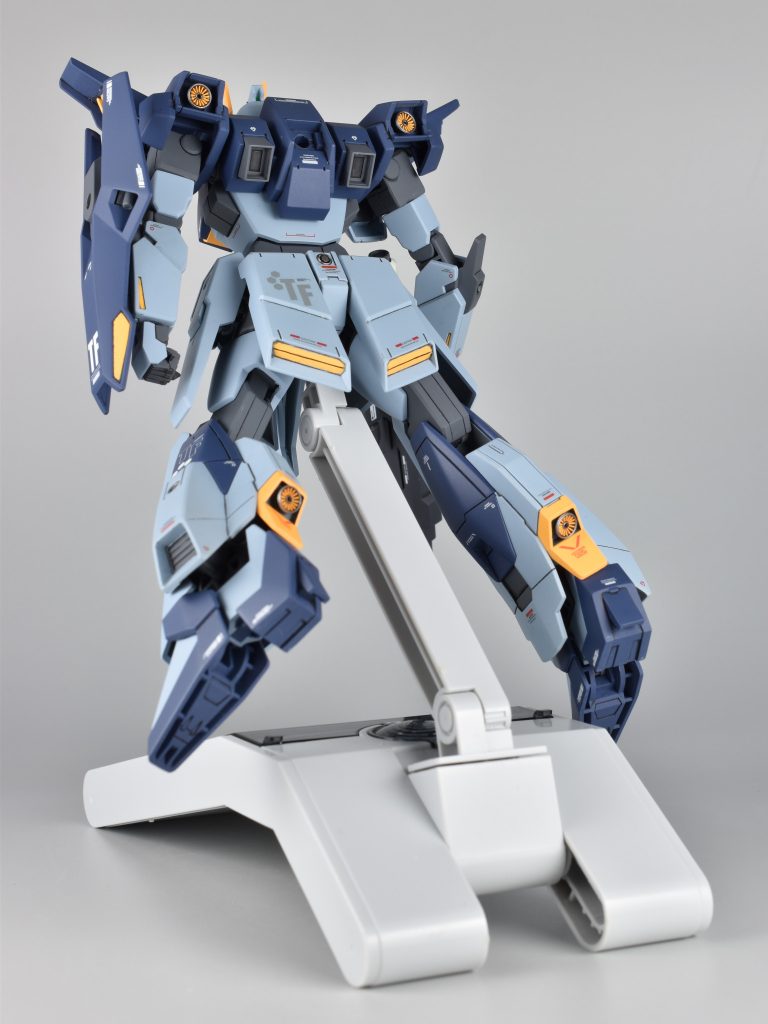 バーニアやハンドパーツは市販3Dプリンターパーツに換装