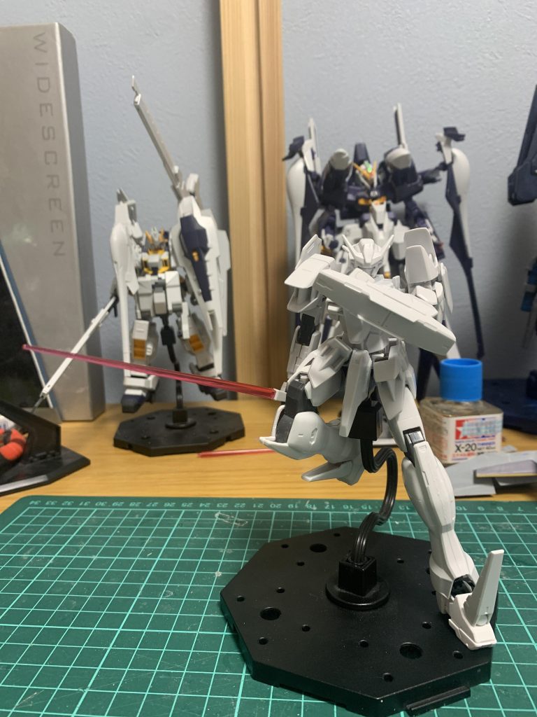 ビームサーベルは本来装備してないけど細かいことは気にしなーい!