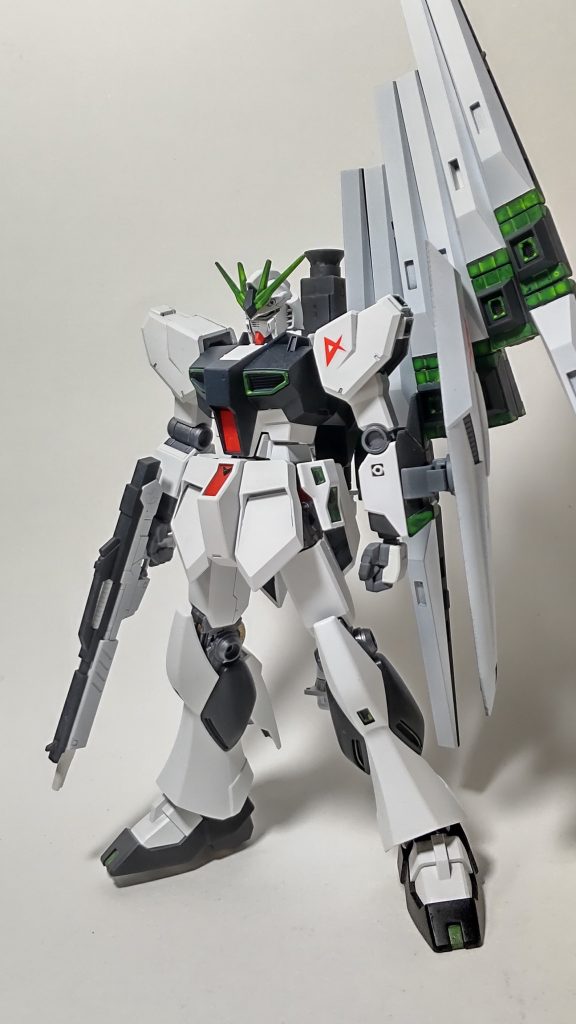 一番くじ再現 νガンダム–9枚目/制作者:ほっと