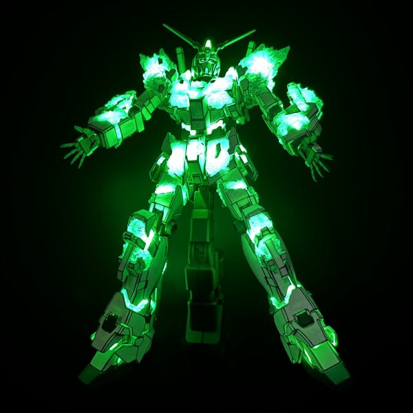 HGUC 1/144 ユニコーンガンダム 光の結晶体 Ver 【フルLEDエディション】