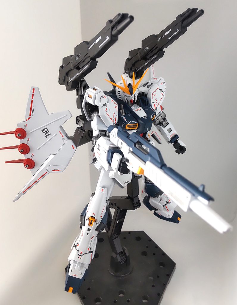 RG νガンダム–9枚目/制作者：nisetora2001