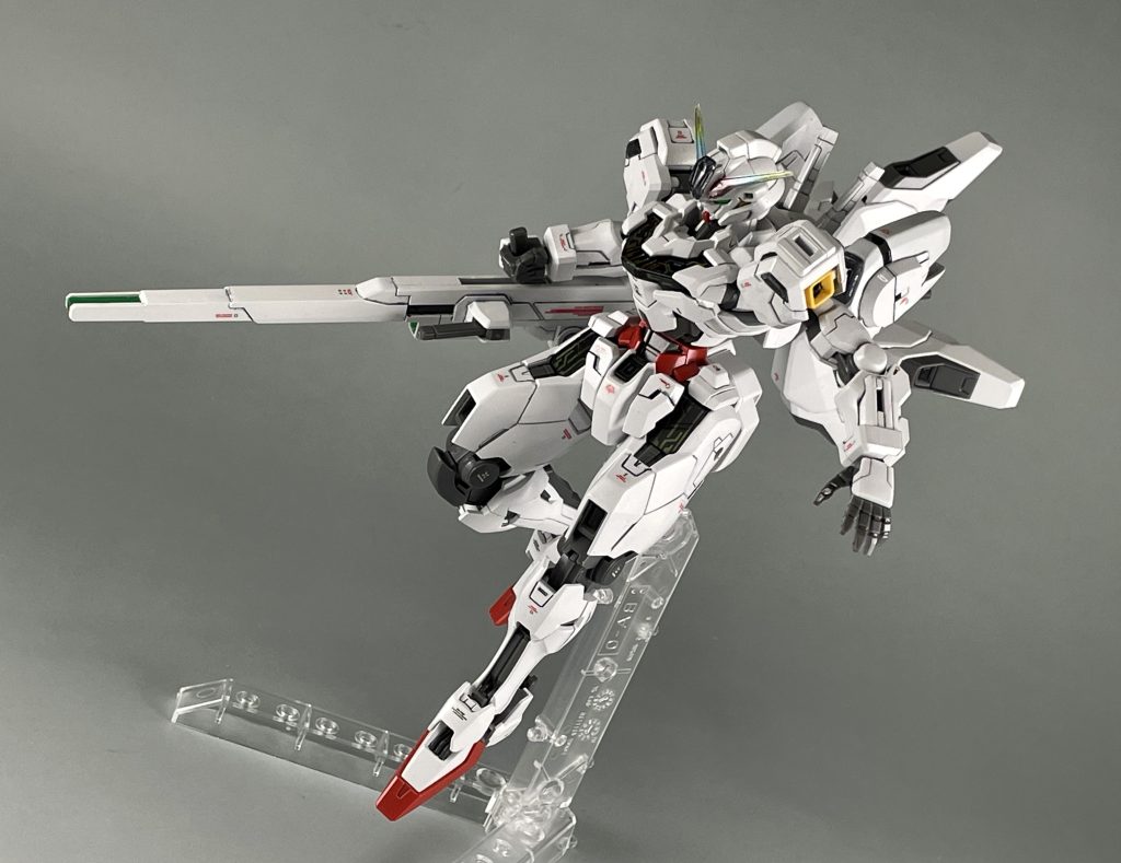 平手は別売りのミラソウル社製フライトユニット装備から拝借しています。