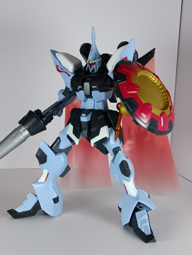 主な改修ポイントは以下の通り　・頭部をオリジナルのギャンに寄せた形に変更　・バックパックをブラックナイトルドラのパーツで改修コンセプトは劇場版後のファウンデーションの技術を再現および、対FT・対PS装甲などの特殊装甲を意識した装備の実験機というイメージで作成しています。