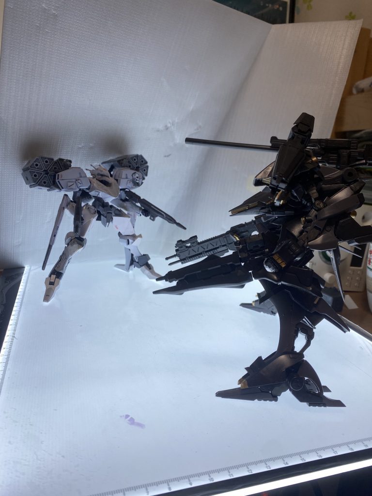 AC4のアリーヤと並べてみた