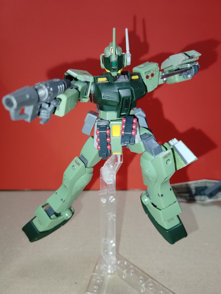 ずっとホルダーに仕舞ってあったビームガンとナイフ