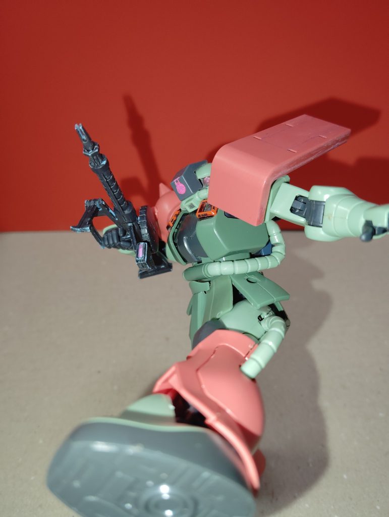 可動域を妨げるものはあまりないのでどんな状況にも対応。