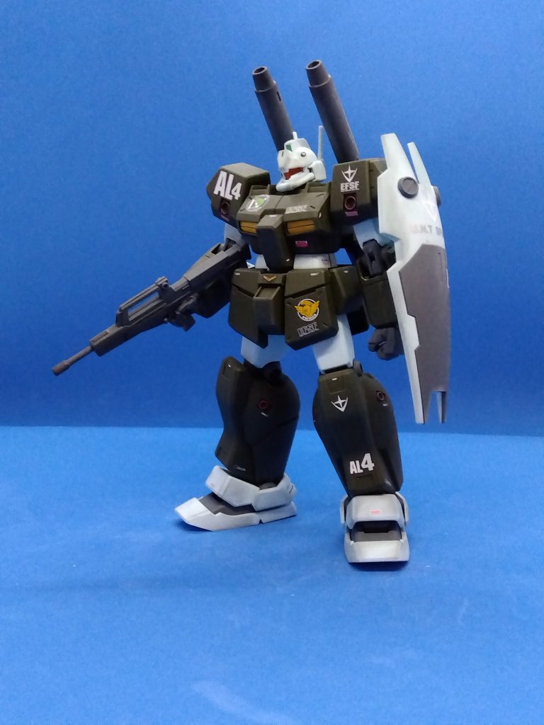 ふと見ればアルビオン隊のコンプリートまであと少しになりました。ジムカスタム、ジムキャノン2が各もう一機あれば不死身の第4小隊＋キースが並びます。GP01はあるし、何ならアルビオンもあるなーと。え？デンドロビウム？ナ、ナニヲイッテイルンデスカ？・・・でも、1/550とかでなら欲しいなぁとは思います。