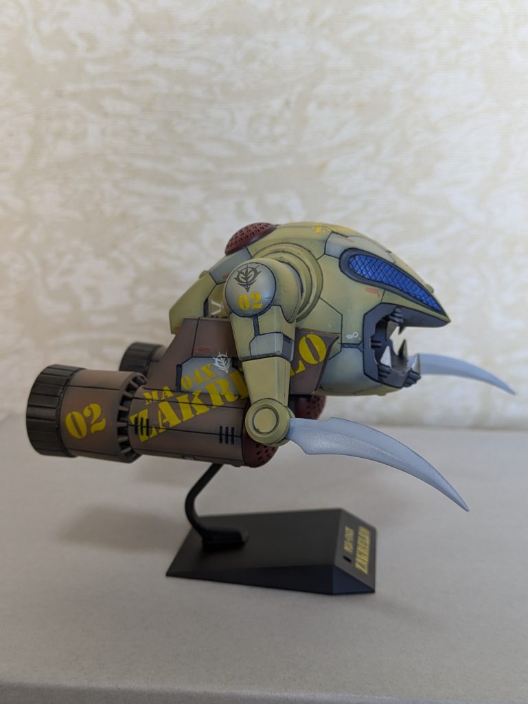 腕の関節は塗装の時、後ハメがめんどくさいのでポリキャップに置き換えています。