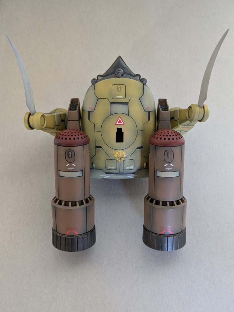 ザクレロ腹。スタンドの取り付け穴は、御愛敬と云う事で（笑）