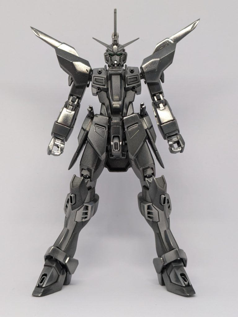 写真ではそこまででもないように見えますが、実物はホントにメッキ処理されてるように見えます!前回のマイフリで使ったトアミルさんのボーンペイントもすごかったですが、今回のSHOW UPさんのTERRA KROMEもすごいです!!