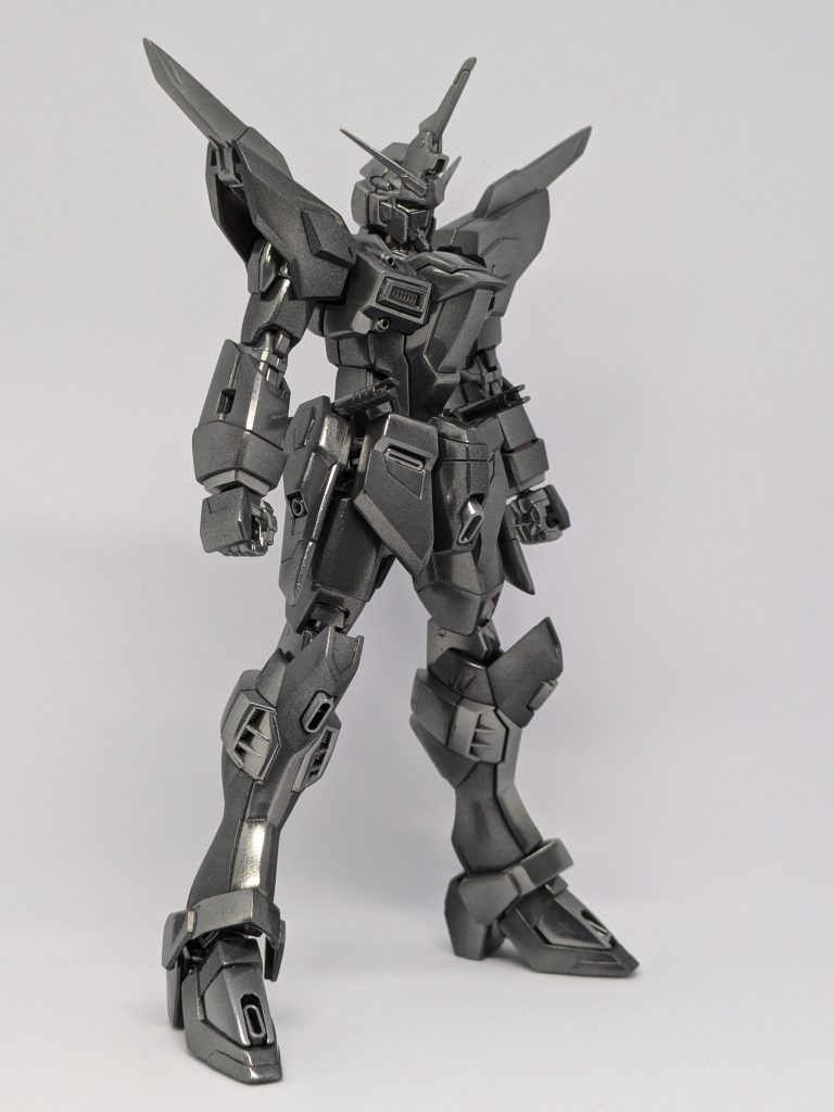 技術不足でパーツによっては曇ったり、暗くなってしまいましたが、塗装だけでここまでのメッキ感が出せるすばらしい塗料だと思います!