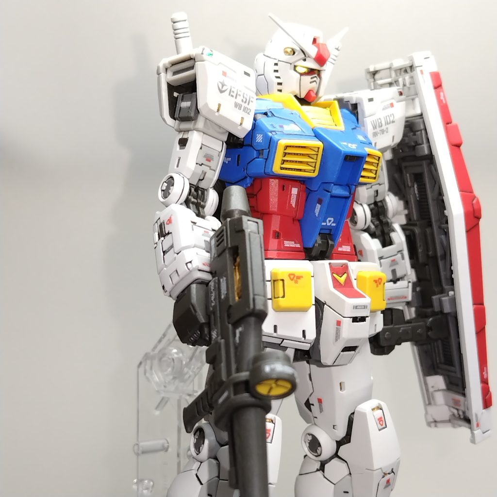 初ガンダムですがやっぱりカッコイイですね!