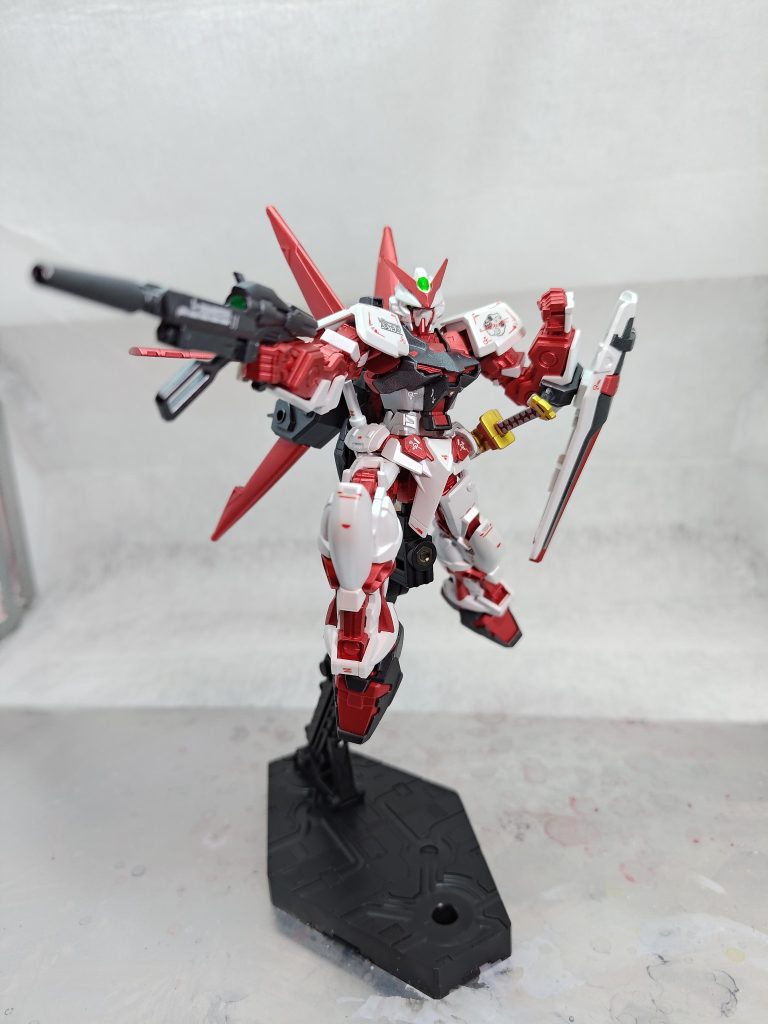 SEED作品といえばこのポーズ(gandam-hand2)