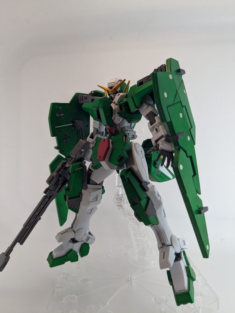 シールドは元々薄すぎるので２倍くらいに盛りました。