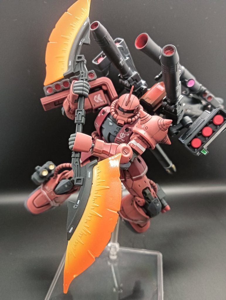 ビームトマホークはフルアーマーってことで、少しだけユニコーンテイストを加えたかったので、シナンジュのやつを持たせてみました!