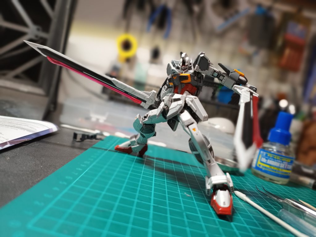 集中力がなくなって作業途中でパシャリ。カッコイイ…