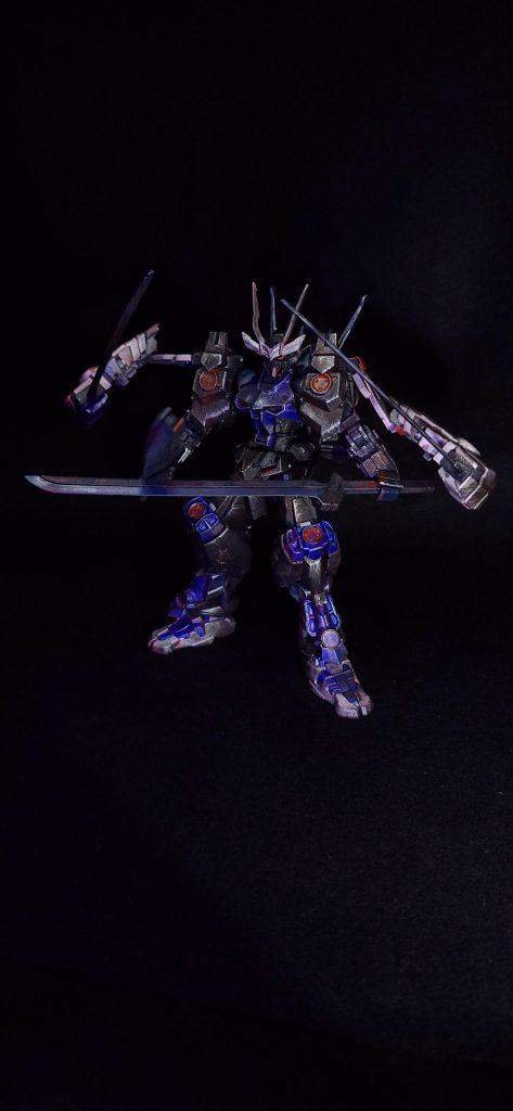 戦国アストレイ頑駄無・銀雪–4枚目/制作者：塗装狂主任