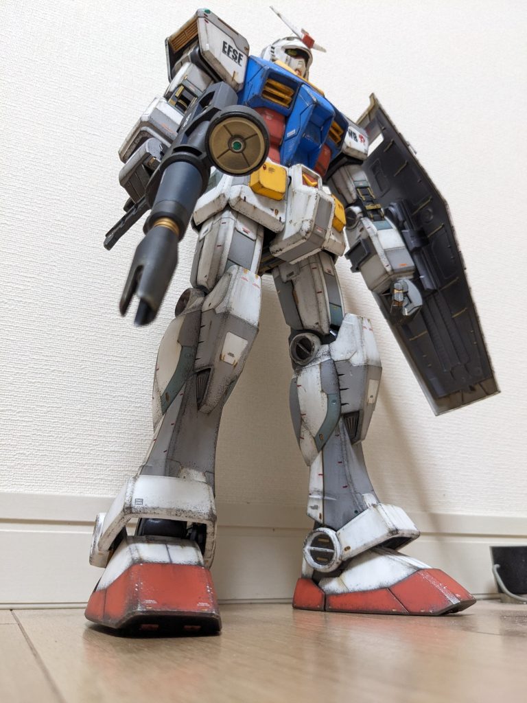 アオリの一枚。大型プラモならではの迫力。写真の腕がなくてもこの通り🤭