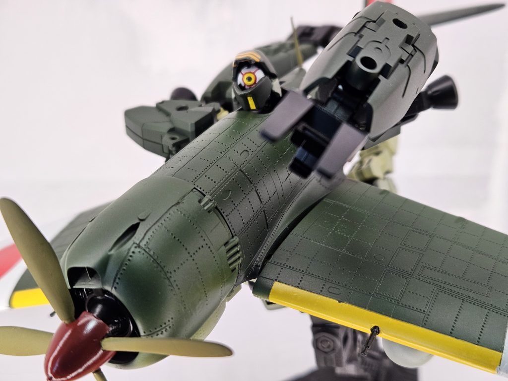 攻撃シーン完全に悪人顔武装はバルカンとアイアンネイルだけです