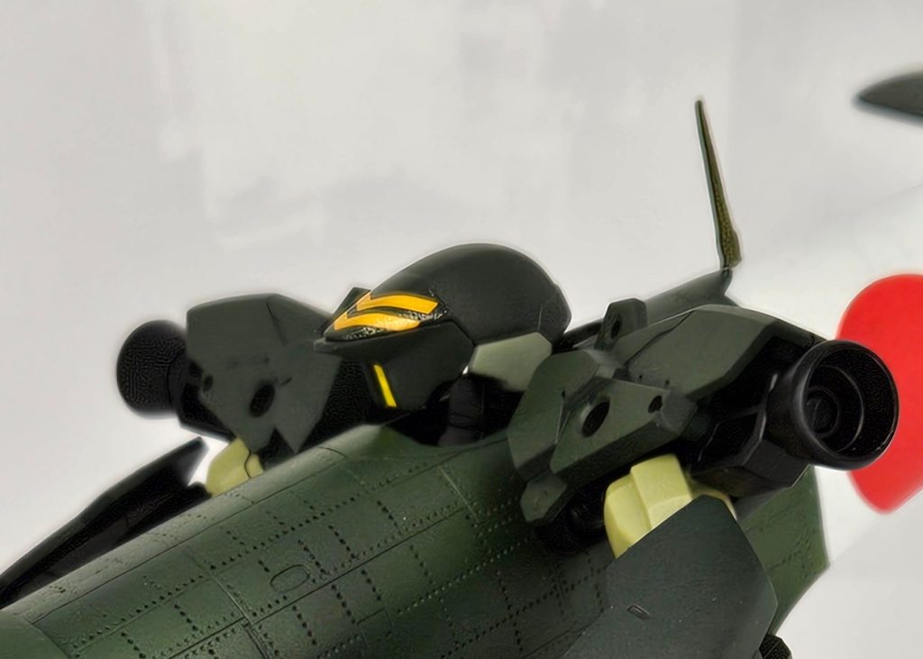 頭部はグレイズを使用しています