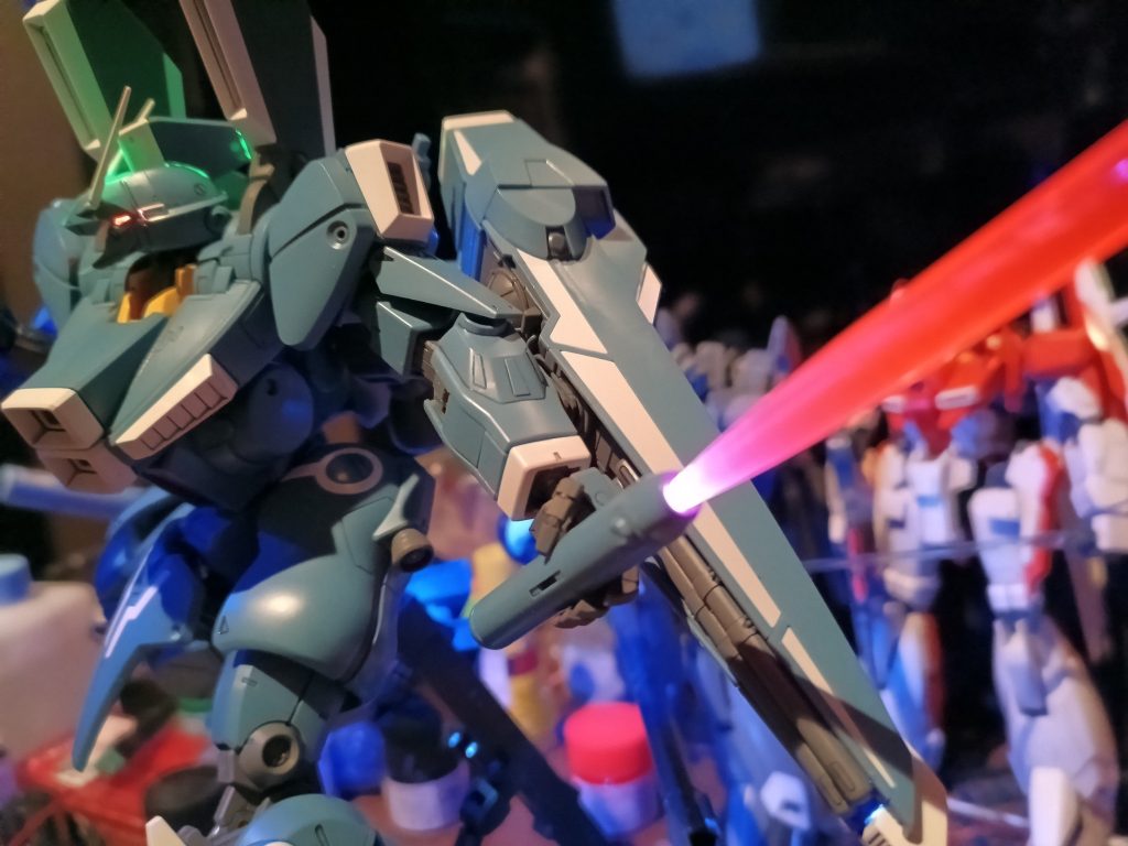 ビームサーベルにも入れてます👍