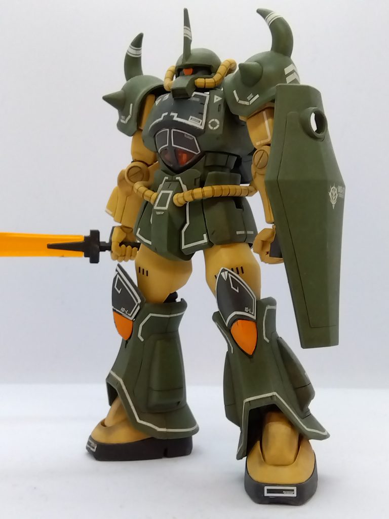 成型色活かしの簡単フィニッシュです。渋いカラーリングがかっこいいなーと思いながら完成。とにかく完成して形になるのだけでも楽しいのに。こうして投稿したら色々な方から反応もらえる時代になったなんて、本当に良いことだなと思います。