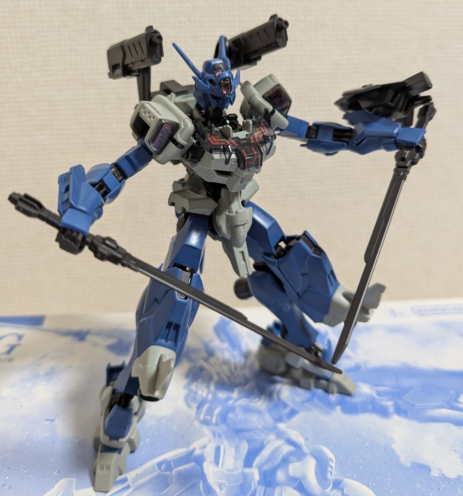 もちろん、世界観に合わせ実弾仕様ですw