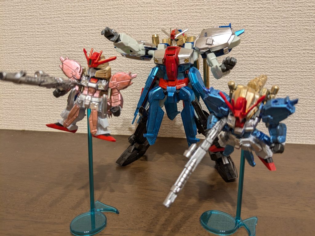 ブンドドその１人形を操る程度の能力 全部Ｓ-ガンダムだから統一感もあり、またアリス、蓬莱、上海っぽさが見える感じになって良かったな〜て思います。