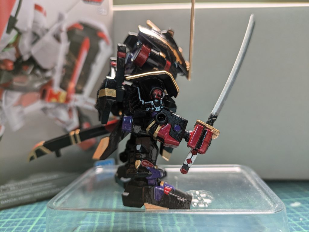 SDガンダム　SDEX  アストレイレッドフレーム　武者頑駄無風カラー　–2枚目/制作者：雪下にんじん