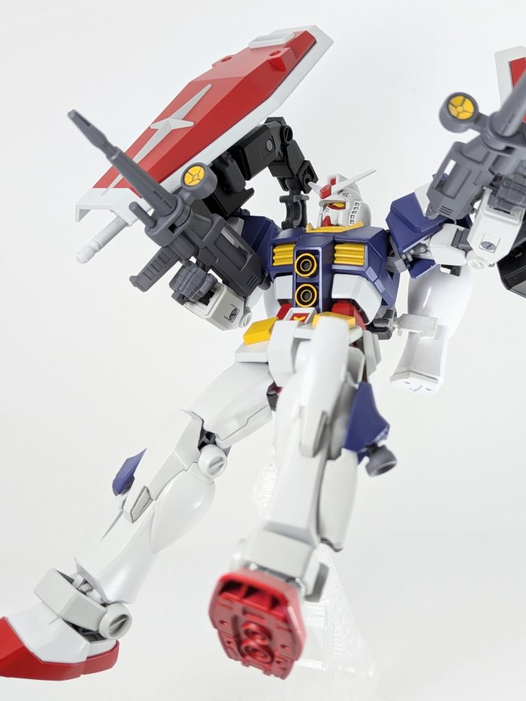 デザイン的に破綻しないように(キメラ感が出ないように)意識しすぎて、カラーリングも含めちょっと攻めが足りないですね。