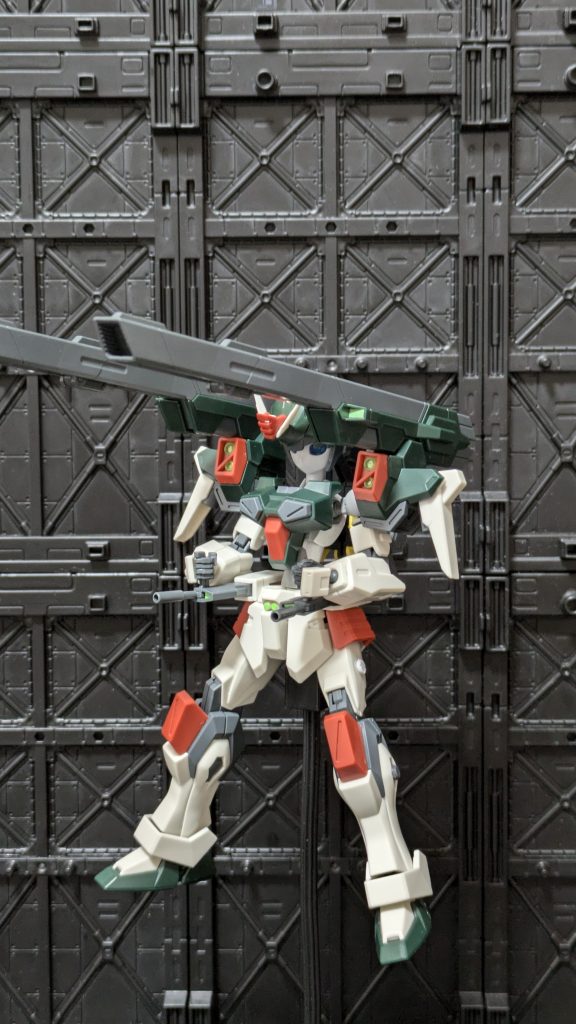 ミーティアをドッキングさせる前提での装備だそうです✨