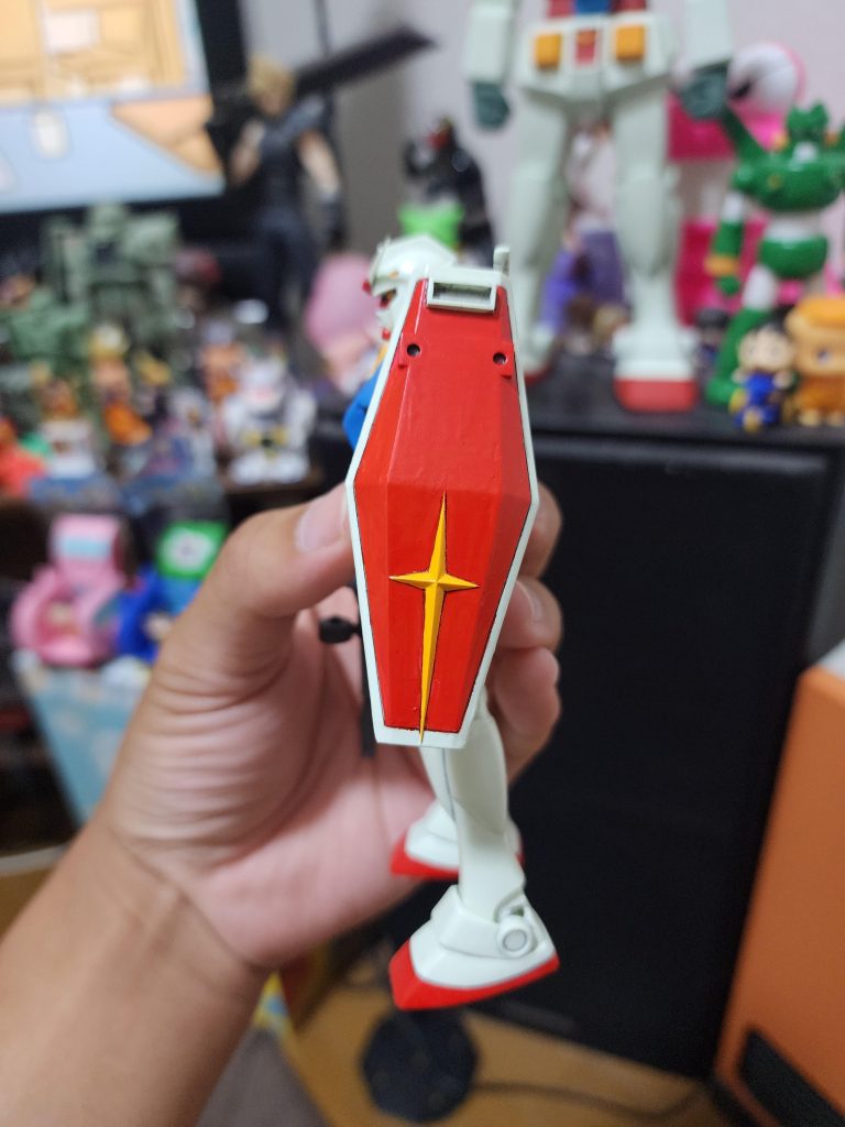 旧キットモデラーの宿命のライバル連邦制シールドなかなか綺麗に塗れたかなお気に入りです