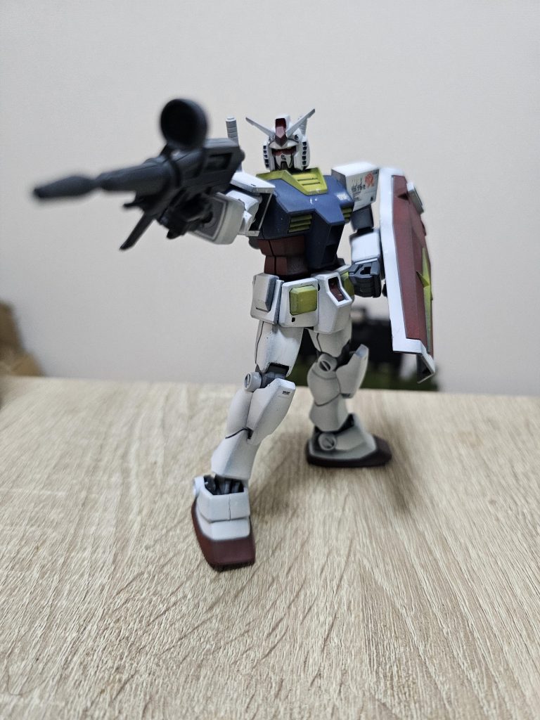 右足の、つぎめ消し失敗してますね💦