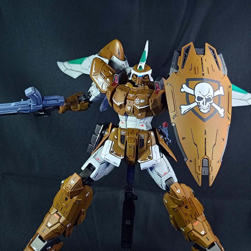 モビルジン(ミゲル・アイマン専用機)–5枚目/制作者：カンナオス