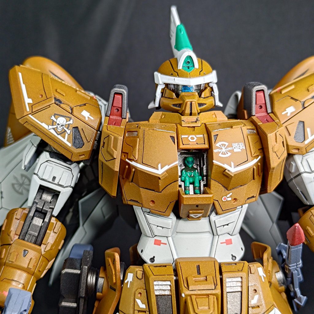 閲覧ありがとうございます(gundam-kao8)初めてMGのディティールupをやってみてミキシングとは全然違うんだなと感じサイズもMGなので辛かったが楽しかった(gundam-kao3)