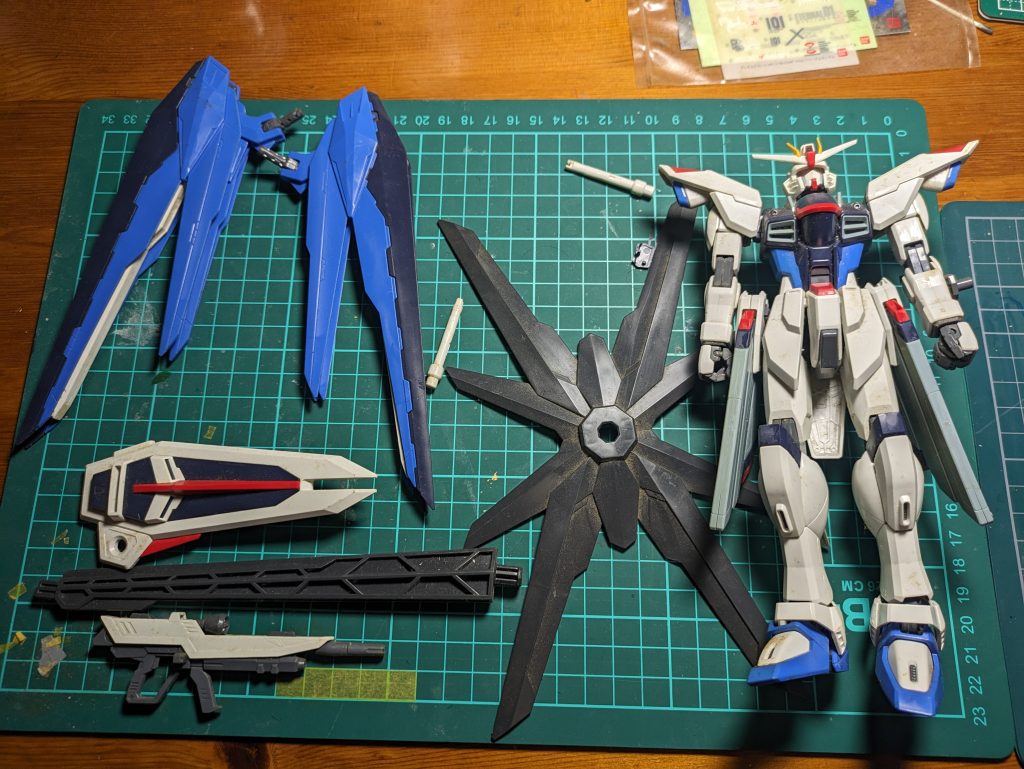 発掘当初のホコリまみれの状態