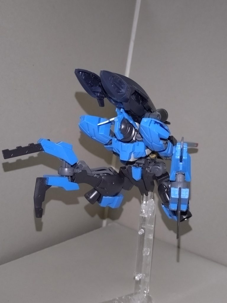 つくし「水中での圧壊が怖い？それ、鉄血系MSに向けて同じこと言わない方がいいよ」〜氷川紗夜のレポートより〜  