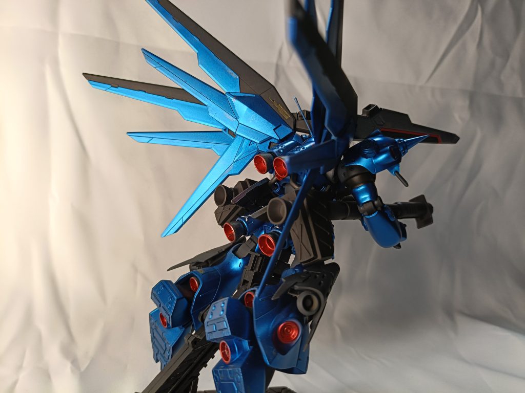 バーニア内は黄色?んなこまけぇこたぁいいんだよ!(趣味)