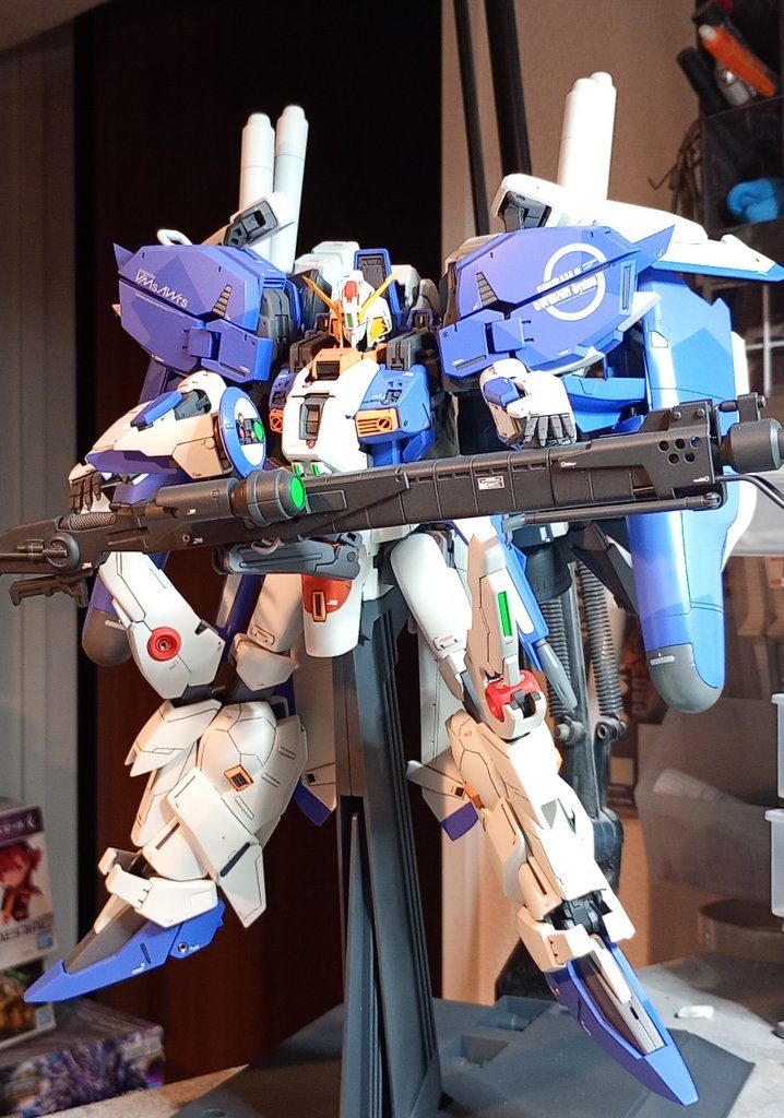 作業場での写真も悔しいかな真面目に撮ったやつより色合いもアングルも良い🤔