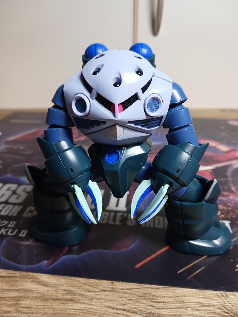 シャアズゴックやアスランズゴックがやってたゆっくり立つとこ。伝わらないかも💦