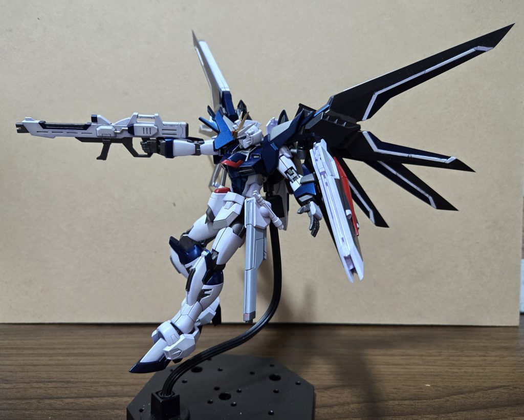 ライジングフリーダムガンダム–2枚目/制作者：さくてつ໒꒱