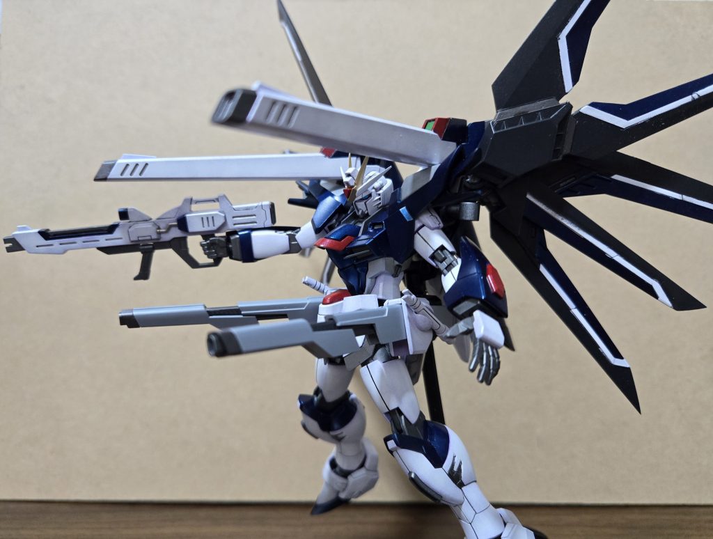 ライジングフリーダムガンダム–3枚目/制作者：さくてつ໒꒱