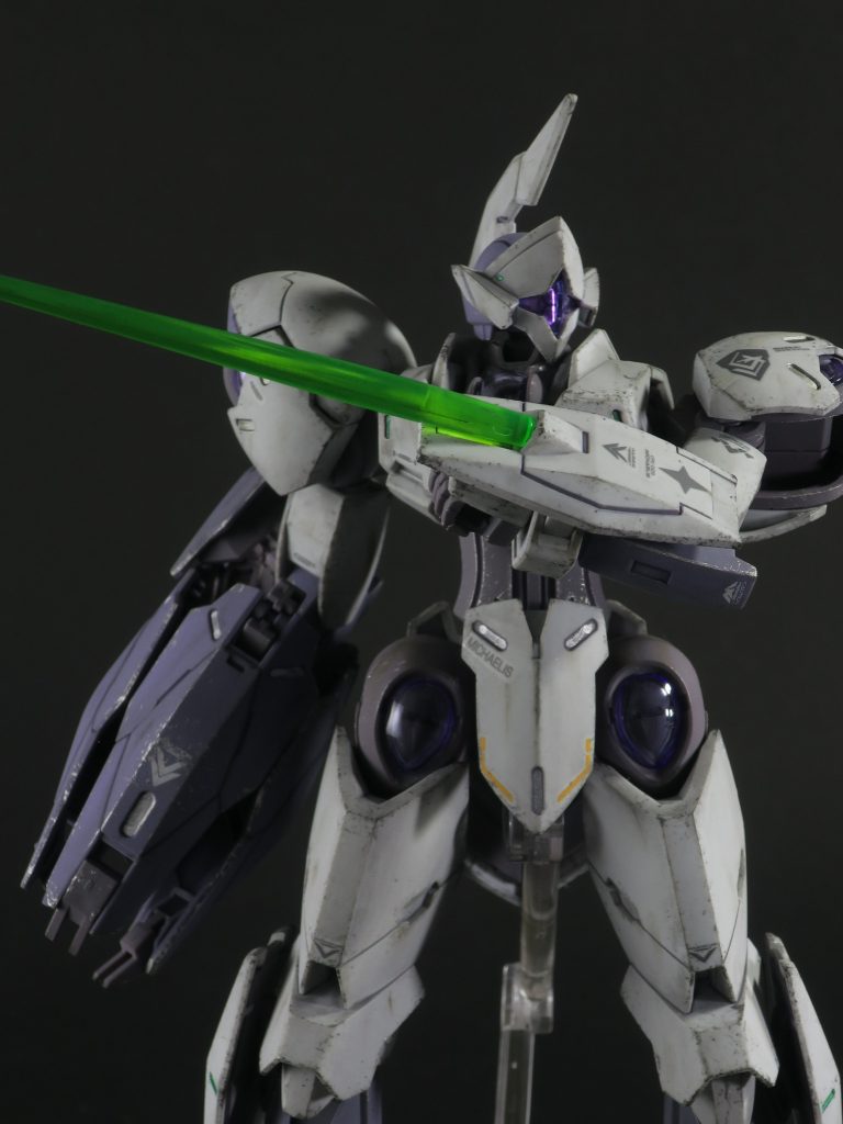 細身のMSですが、パーツの一つ一つは意外と大きめだったので、チッピングをメインに、追加でドライブラシをしました。