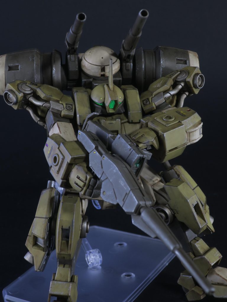 ミスターホビーマーカーメタリックで部分塗装。水性でこの隠蔽力は神。全モデラーにオススメします。 以上です。ありがとうございました!