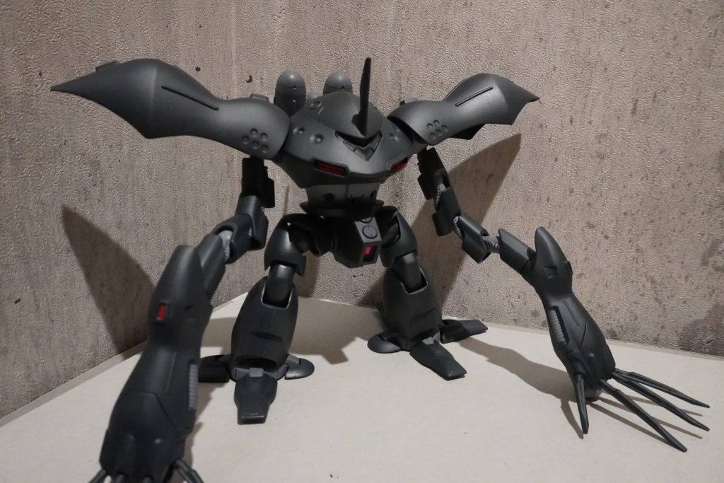 立ち姿(水中ジェットパック装着)